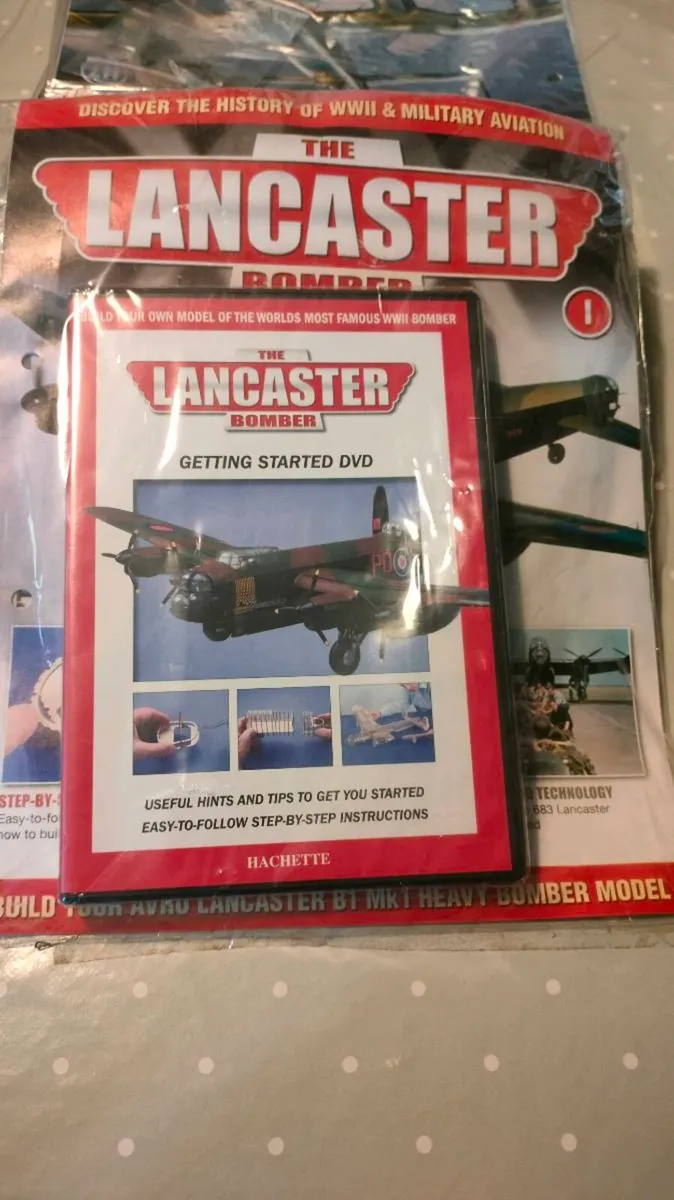 Hachette vintage. The Lancaster Bomber. Build your - Image 4
