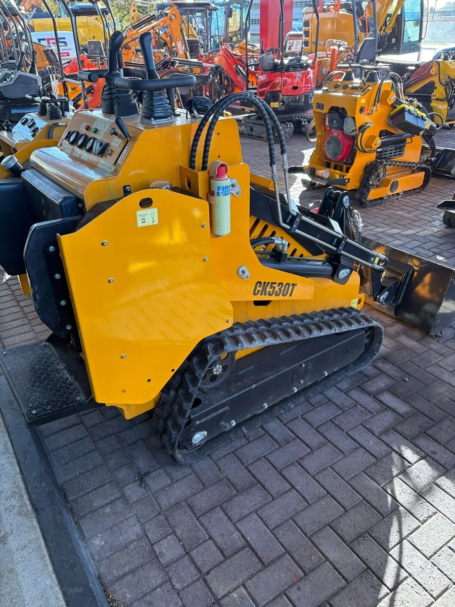 26 Captok CK530 Skidsteer - Image 1