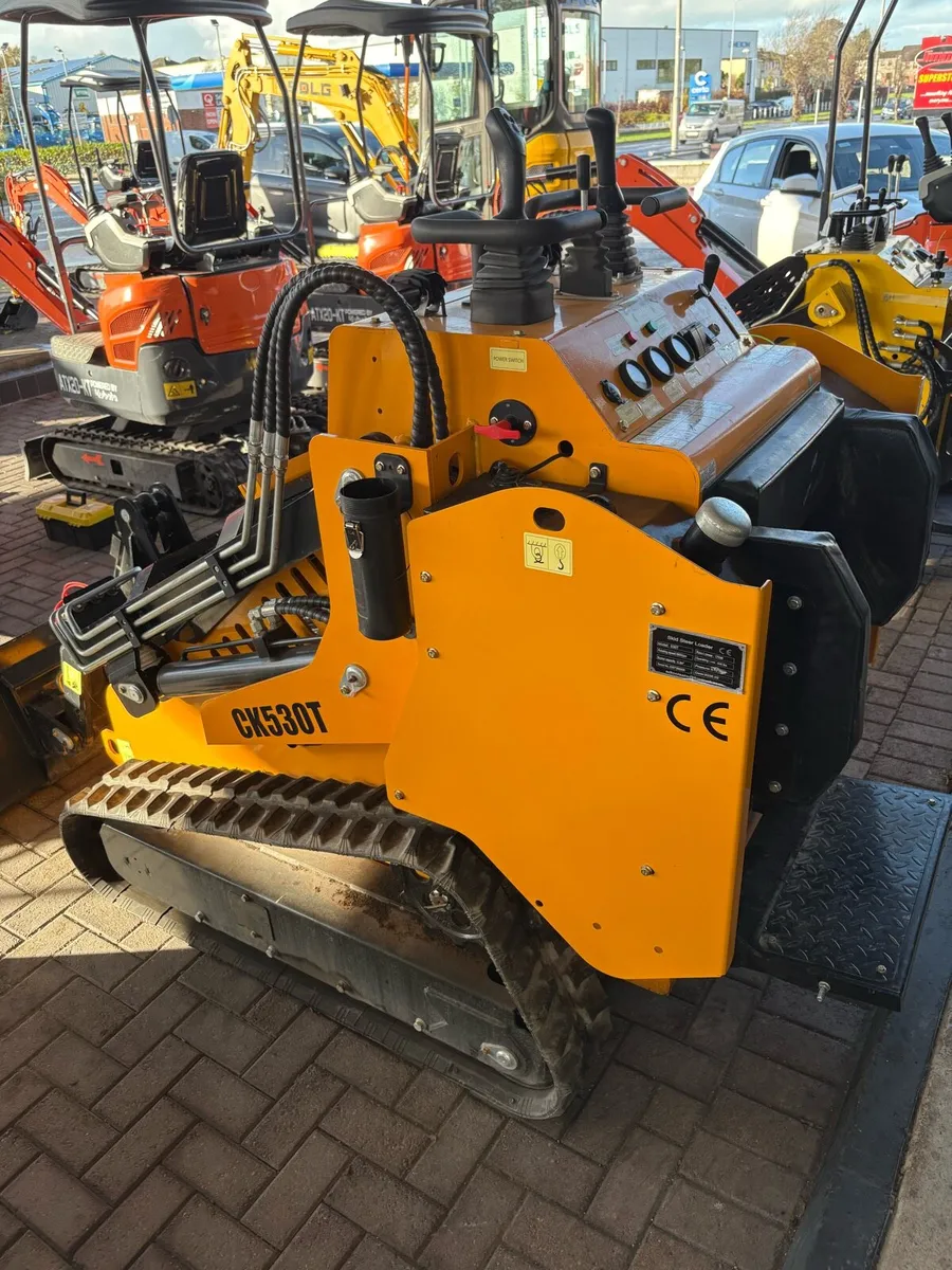26 Captok CK530 Skidsteer - Image 3