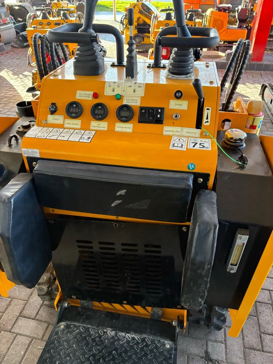 26 Captok CK530 Skidsteer - Image 2