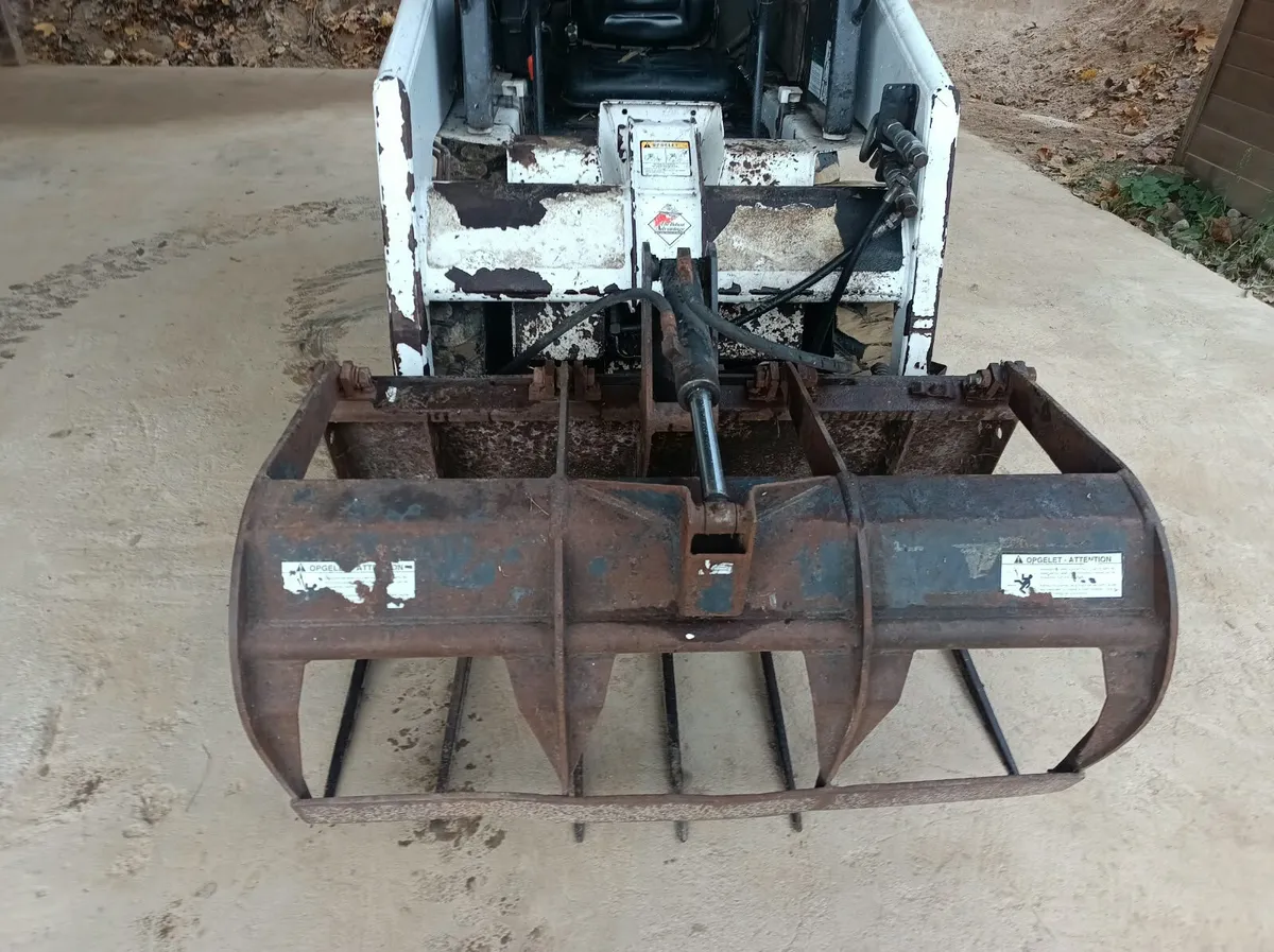 Bobcat skidsteer - Image 4