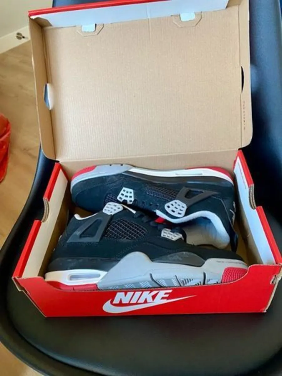 Nike Air Jordan Teenager Trainers - Image 3
