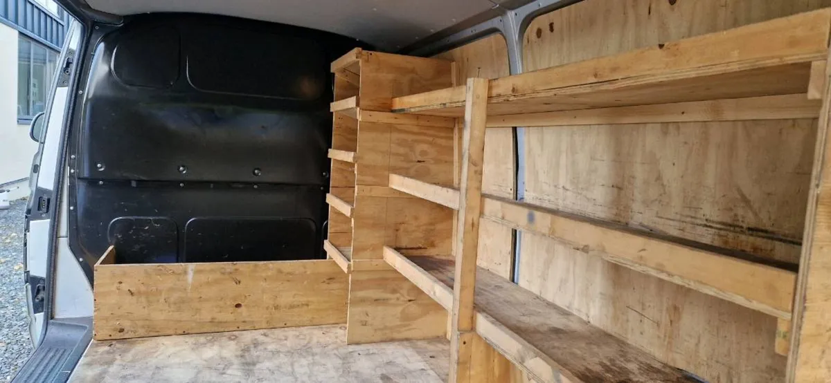 VW Transpotrter T6 Bulkhead + Shelving - Image 4