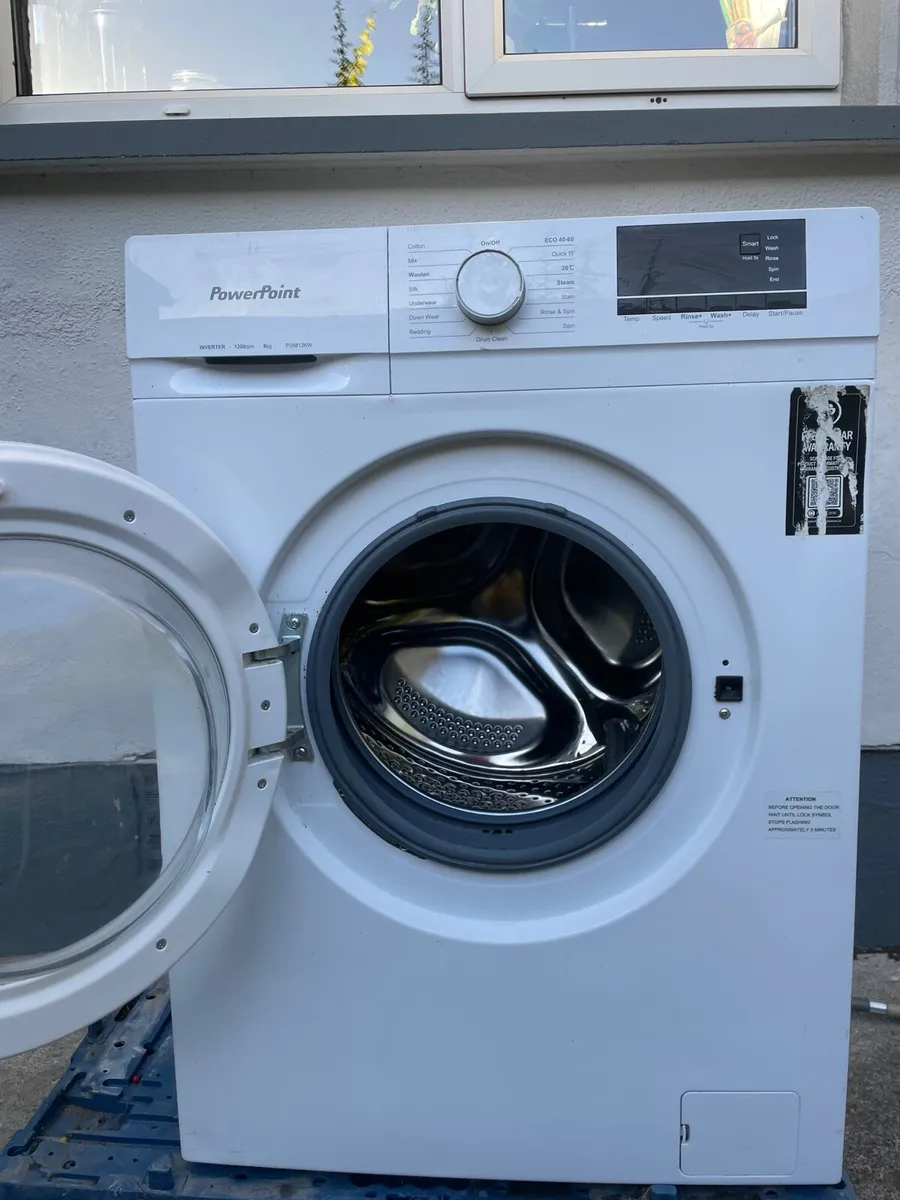 Washing machine - Image 1