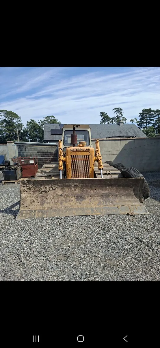 Bull dozer d4d caterpillar - Image 2