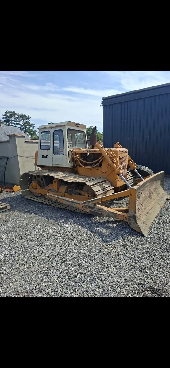 Bull dozer d4d caterpillar - Image 3