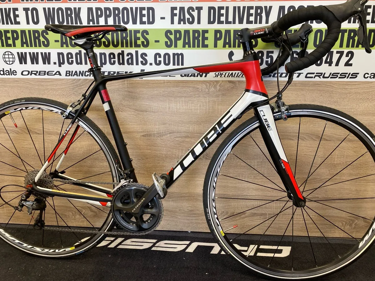 Cube attain race full carbon (Excellent condition) - Image 2