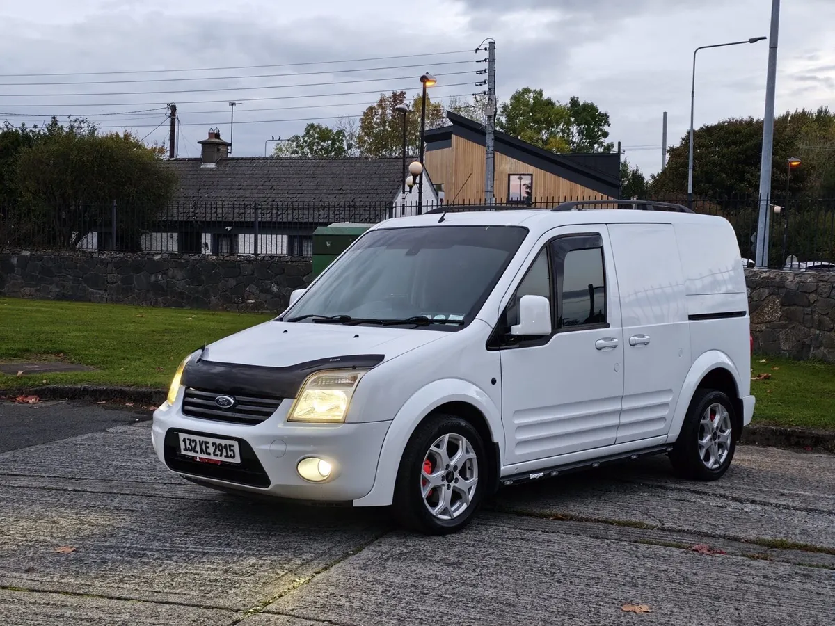 Ford transit connect 110 Ltd as new one off - Image 3