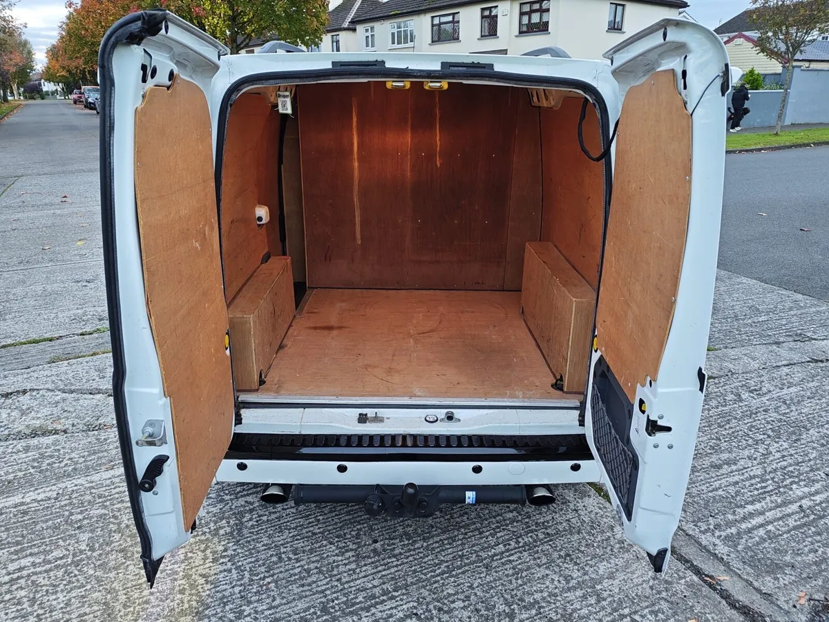 Ford transit connect 110 Ltd as new one off - Image 4