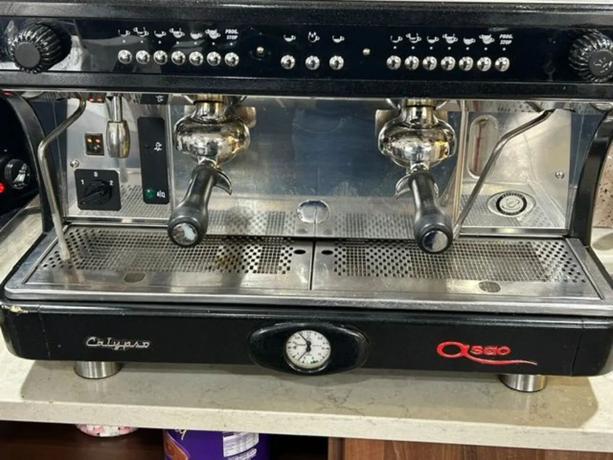 Catering equipment - Image 1