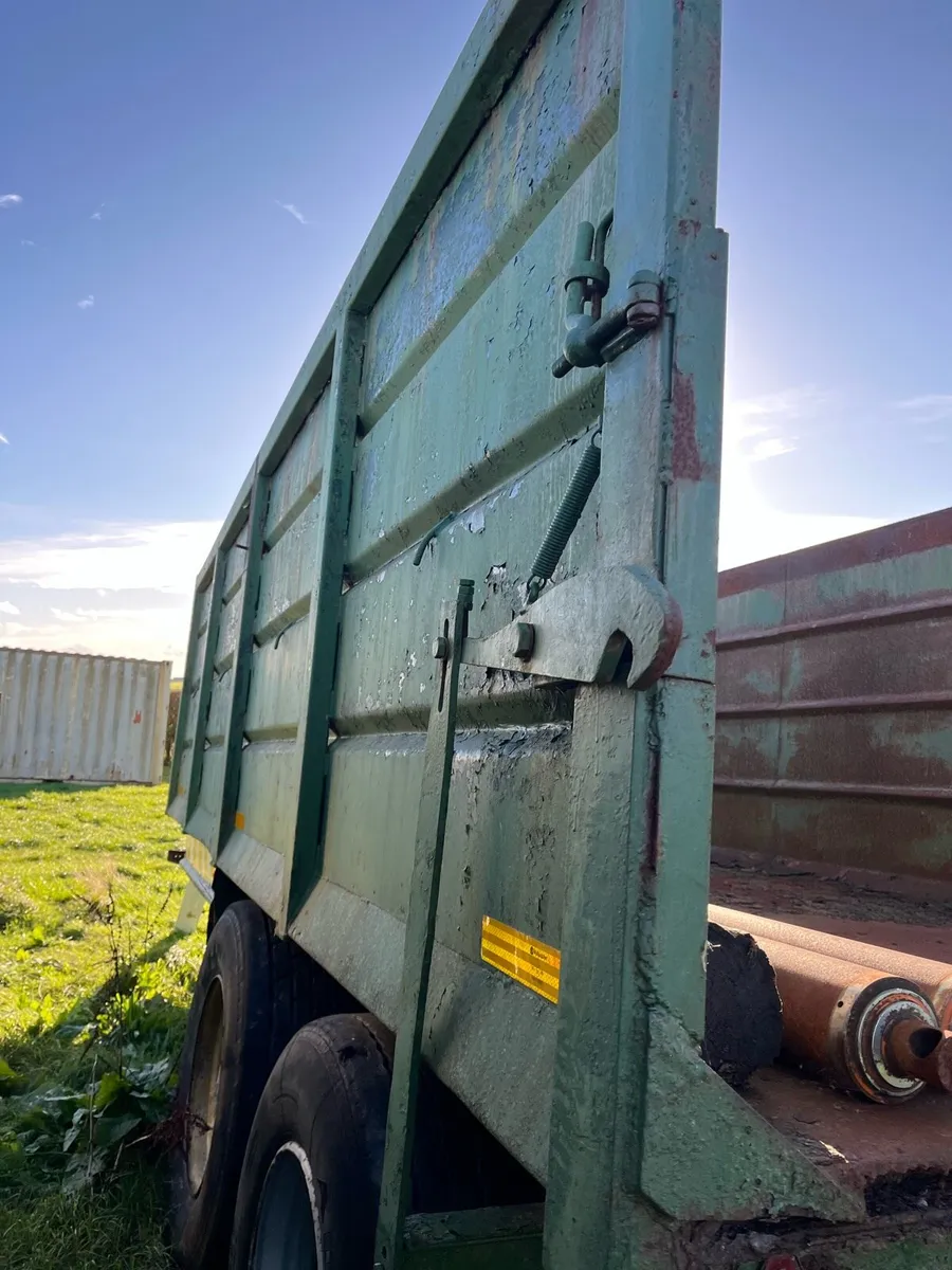 18 foot Ruscon Tipping Trailer - Image 1
