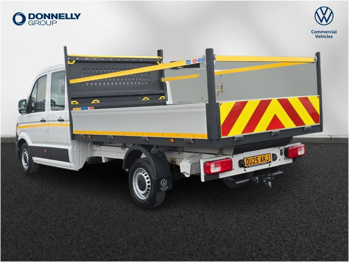 Volkswagen Crafter Cr35 Lwb Diesel Fwd Commerce - Image 3
