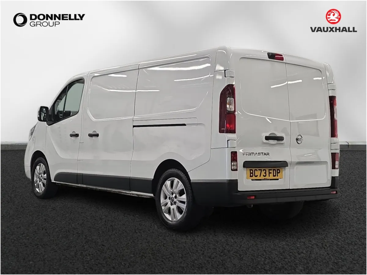 Nissan Primastar 2.0 dCi 110ps H1 Tekna Van - Image 2