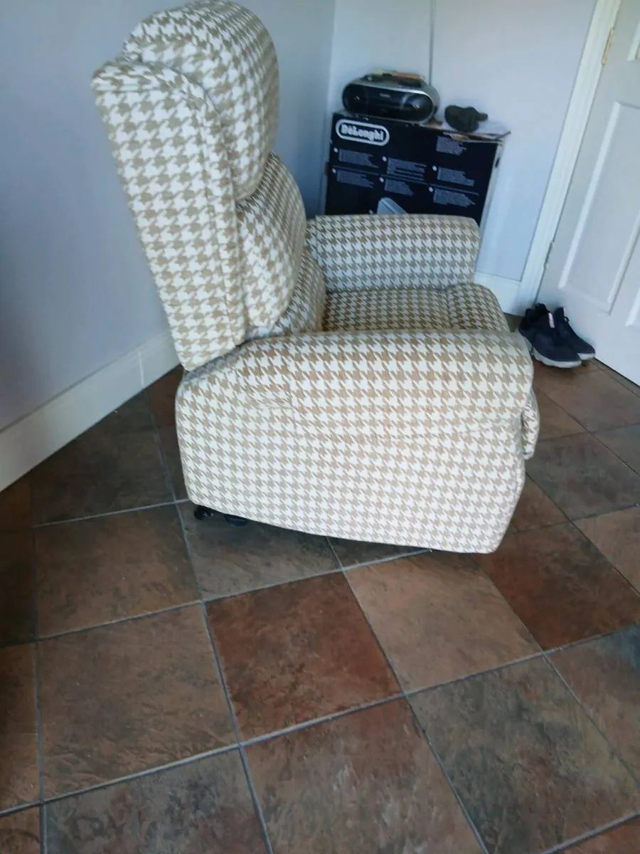 ARMCHAIR.  NEW NEVER USED - Image 3