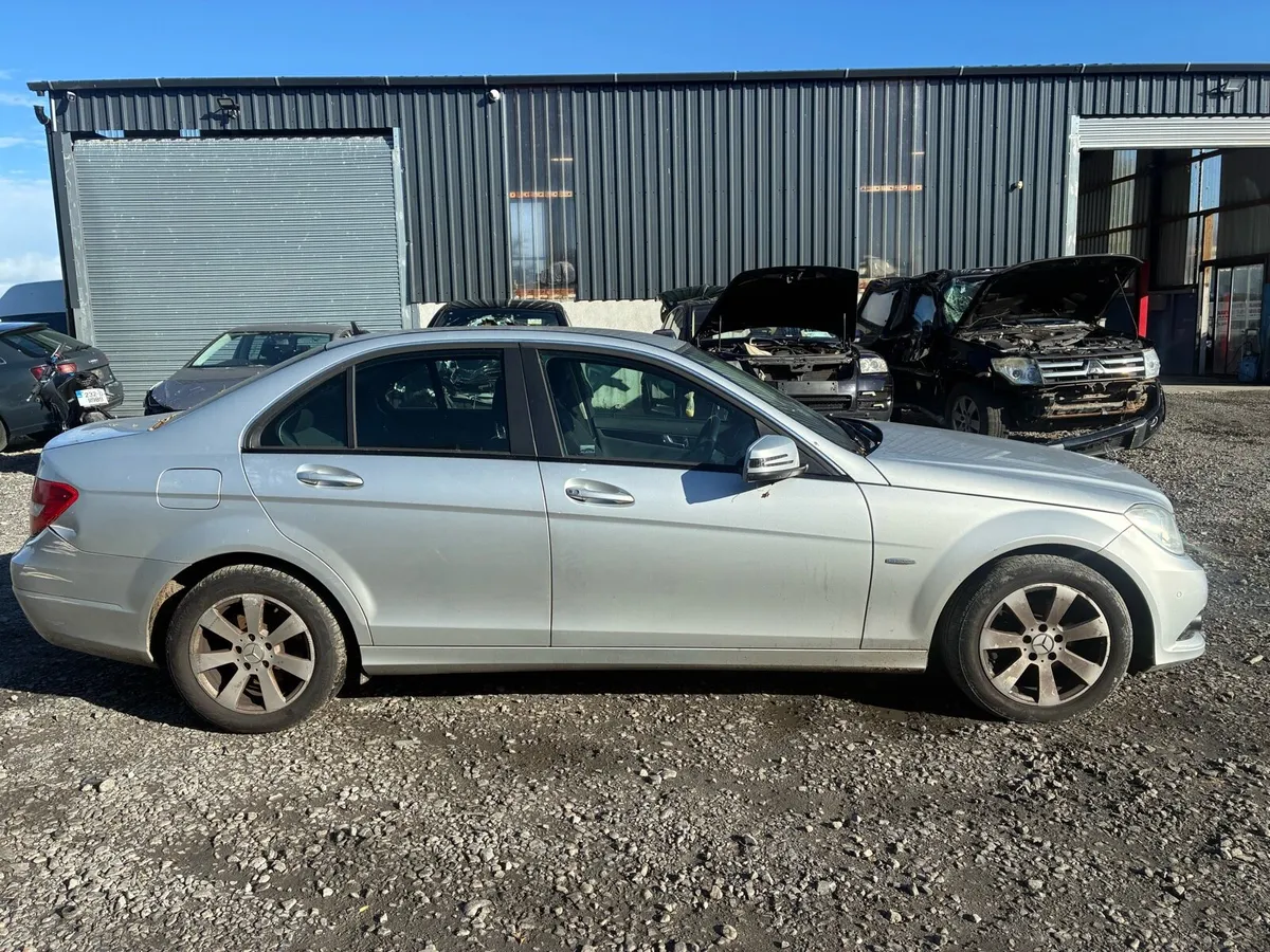 2012 Mercedes Auto C220d (Running and driving) - Image 1