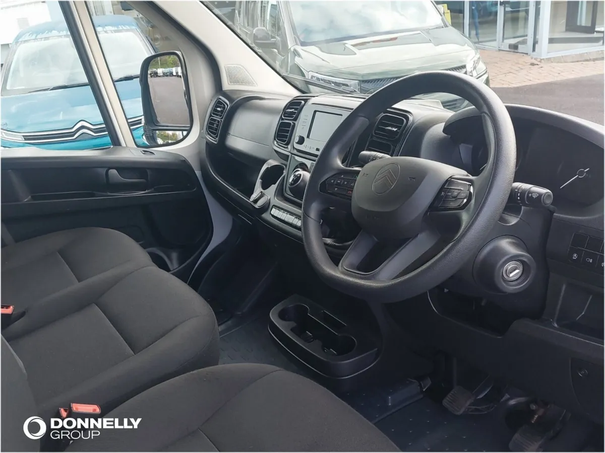 Citroen Relay 2.2 BlueHDi 140 H2 Van Enterprise - Image 4