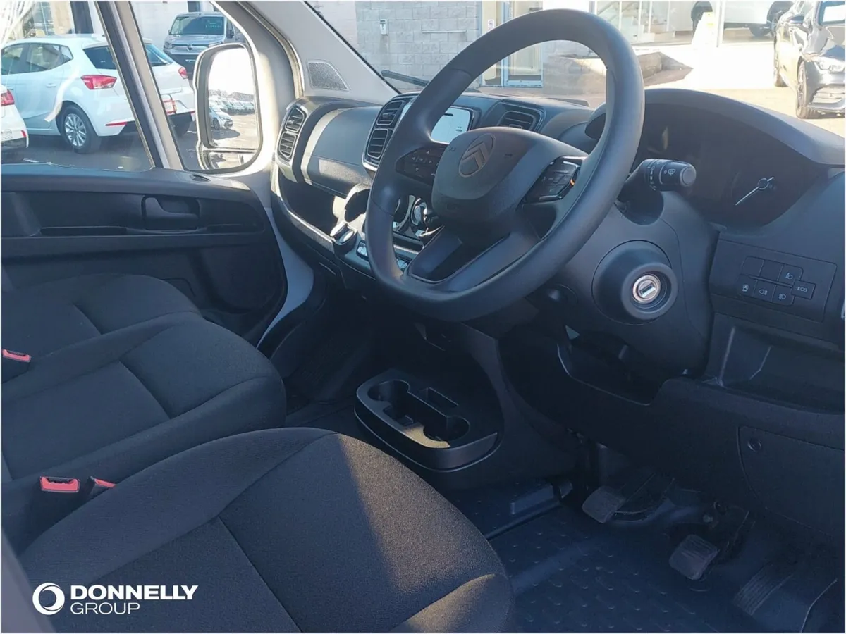 Citroen Relay 2.2 BlueHDi 140 H2 Van Enterprise - Image 4