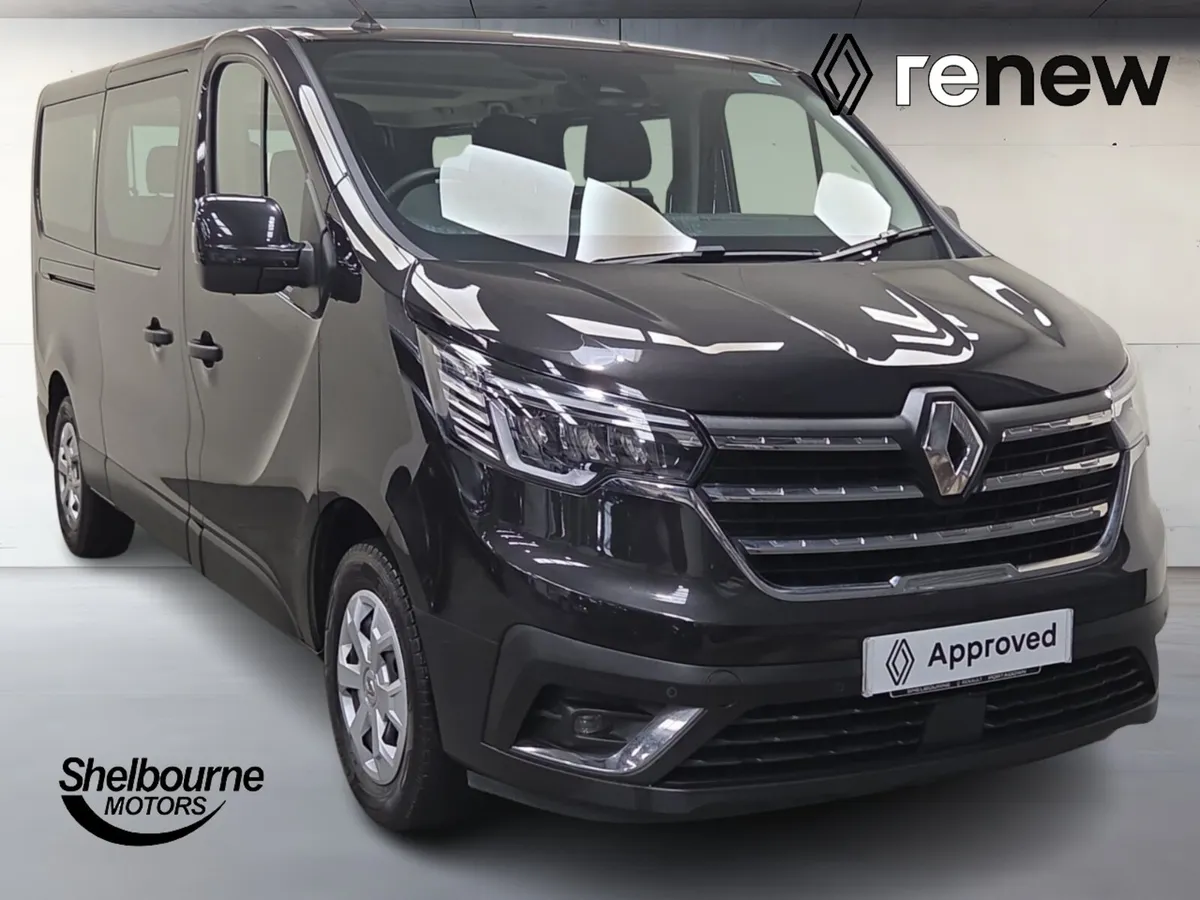 Renault Trafic LL30 Blue dCi 150 Advance 9 Seater - Image 1