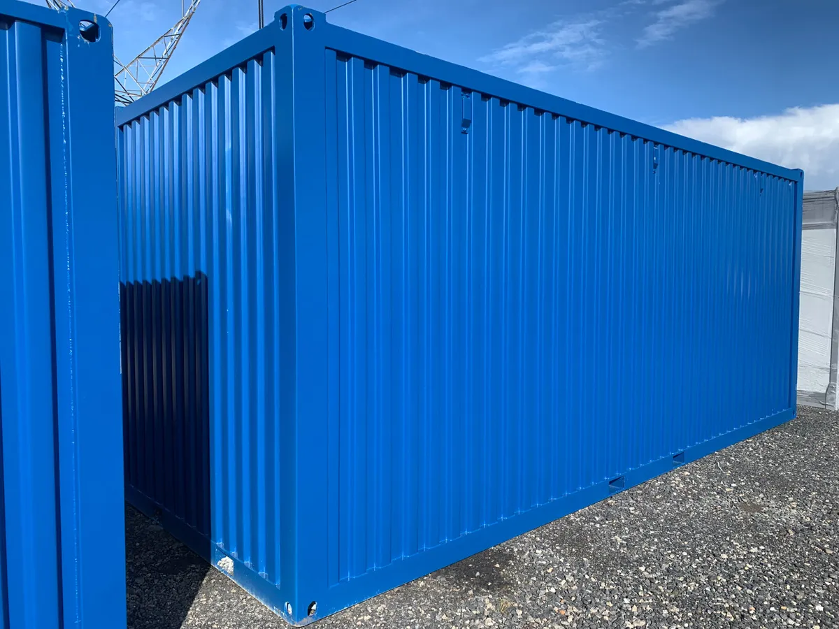 NEW 20FT STORAGE CONTAINER C/W 4 X SIDE DOORS - Image 3