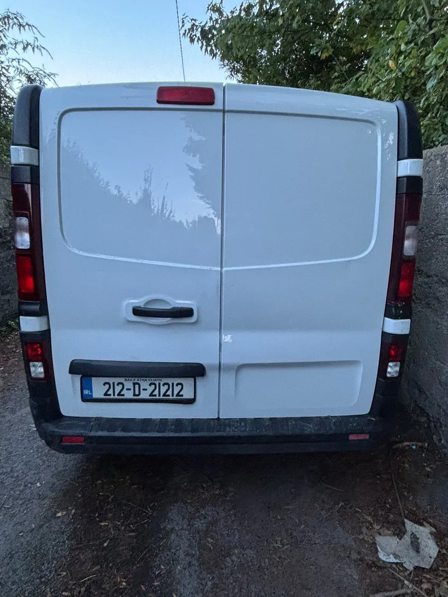 2021 RENAULT TRAFFIC **SMALL MILEAGE** - Image 3
