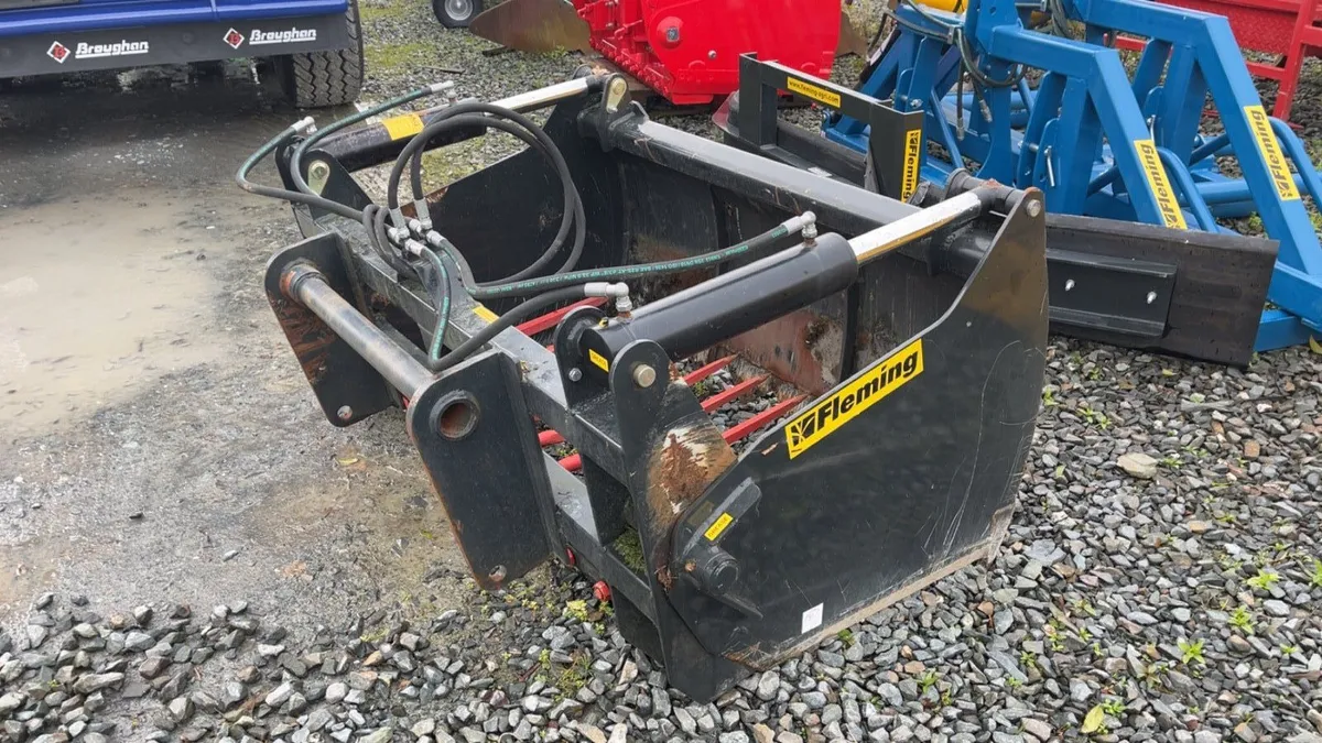 Selection of New & Used Shear Grabs - Image 2