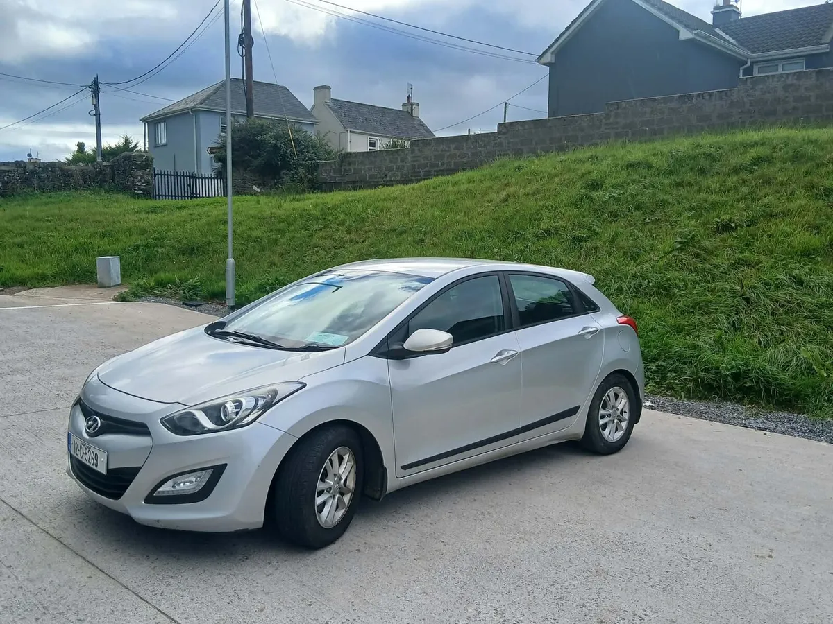 Hyundai i30 - Image 1