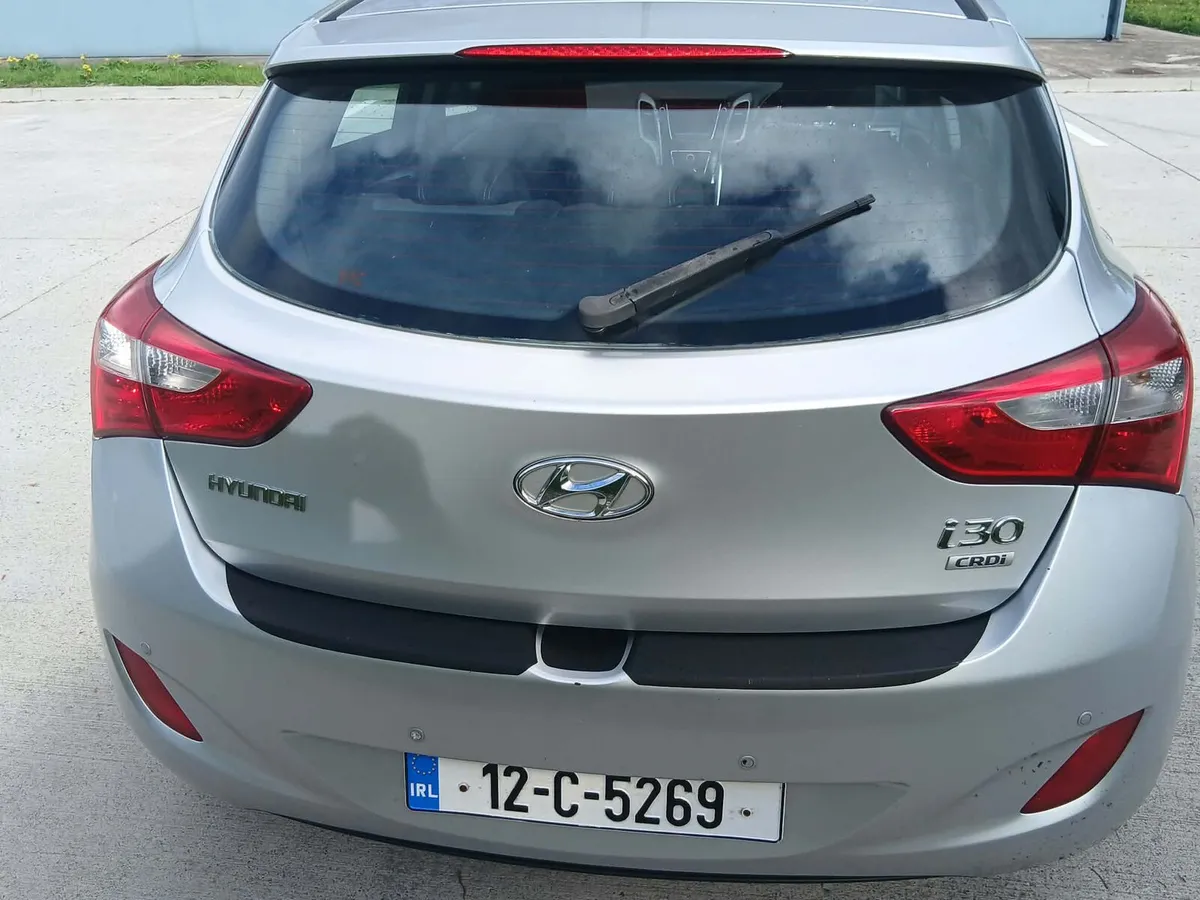 Hyundai i30 - Image 2