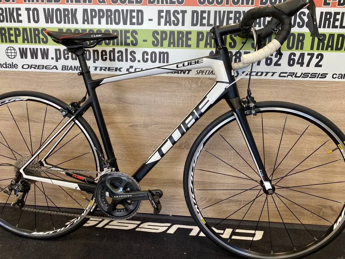 Cube attain race (like new) full carbon - Image 2