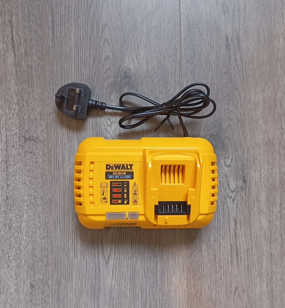 DeWalt Charger's - Image 3