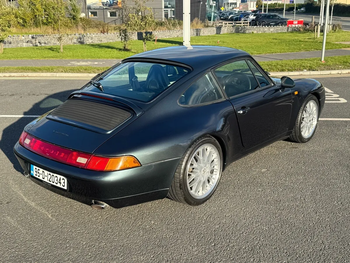 Porsche 911 - 993 Carrera Manual - Image 3