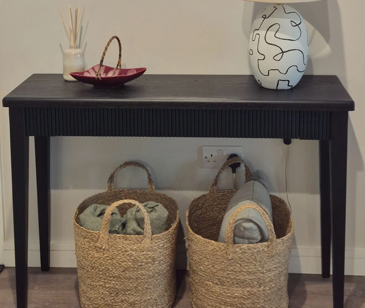 Black console hall table - Image 2