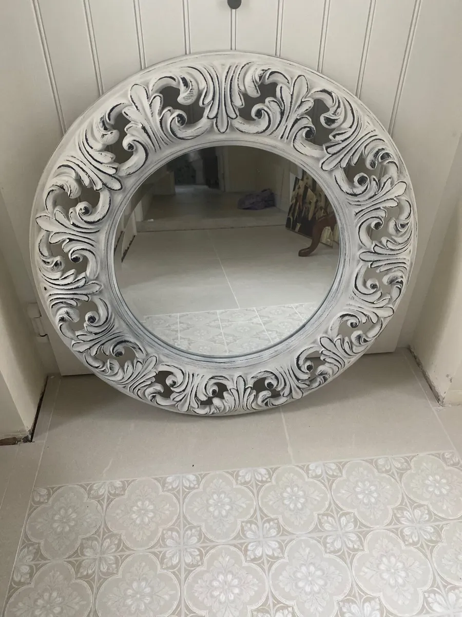 Mirror - Image 1
