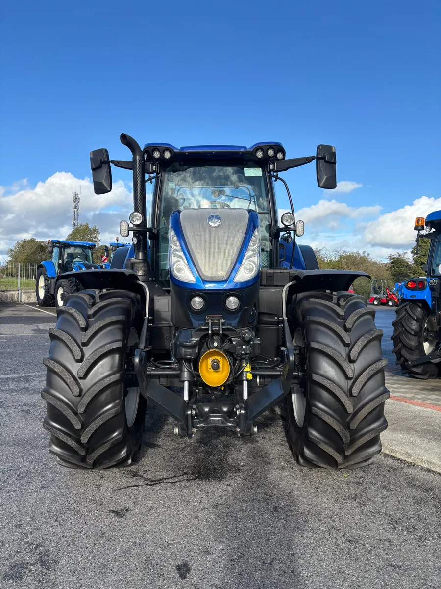 New Holland T7.225 Blue Power-1617hrs - Image 2