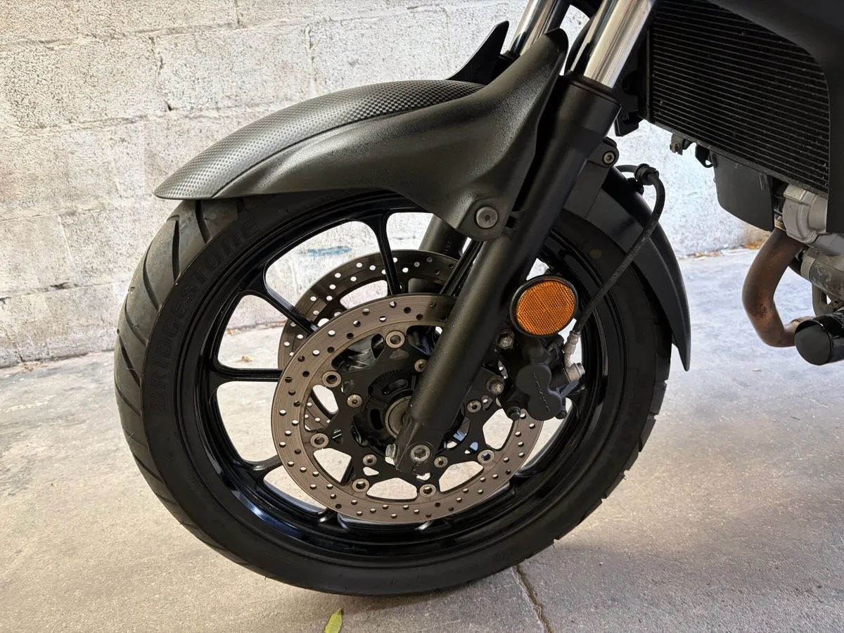 Suzuki DL 650 VSTROM - Image 3