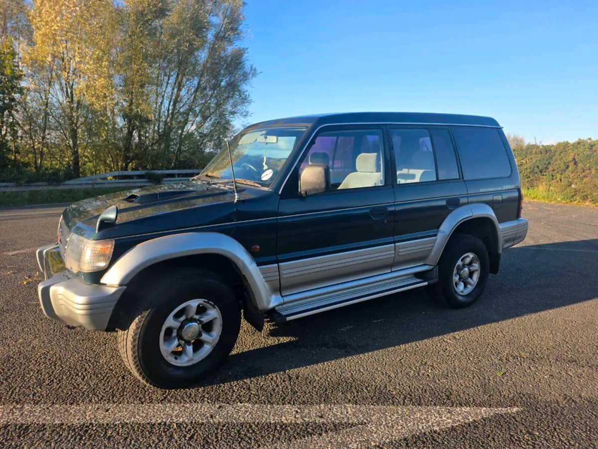 MITSUBISHI PAJERO 2.8 TURBO DIESEL - Image 2
