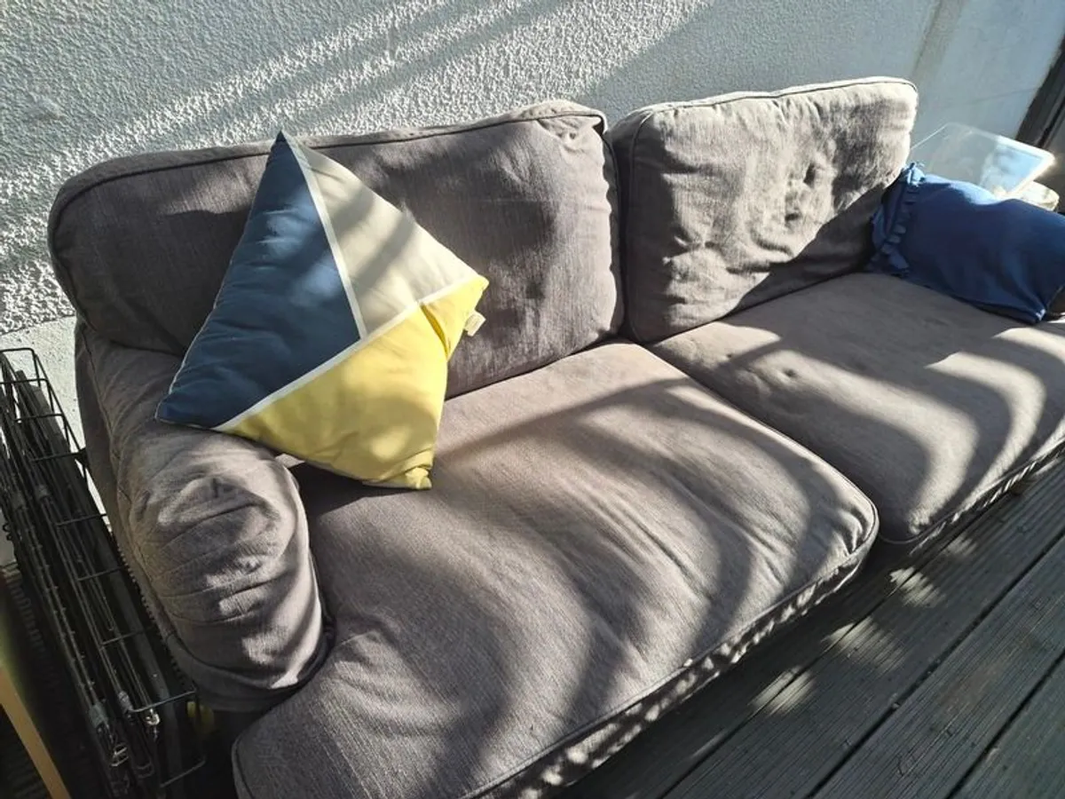 Couch - Image 1