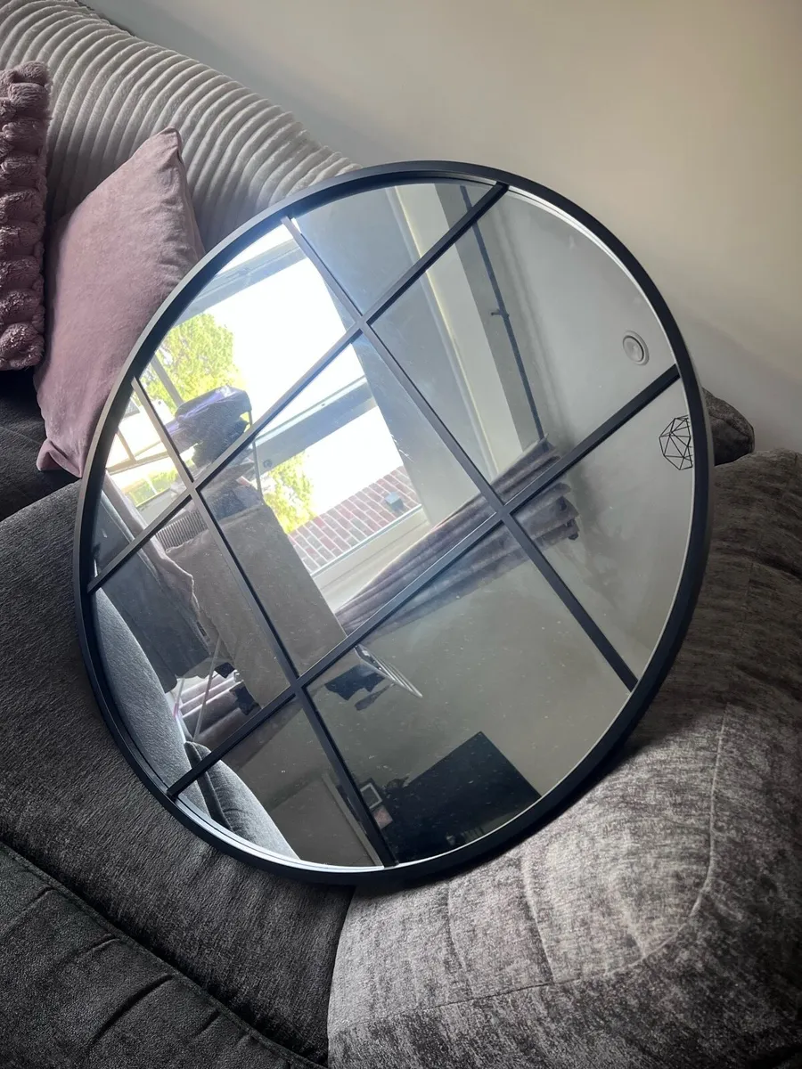 Mirror - Image 3