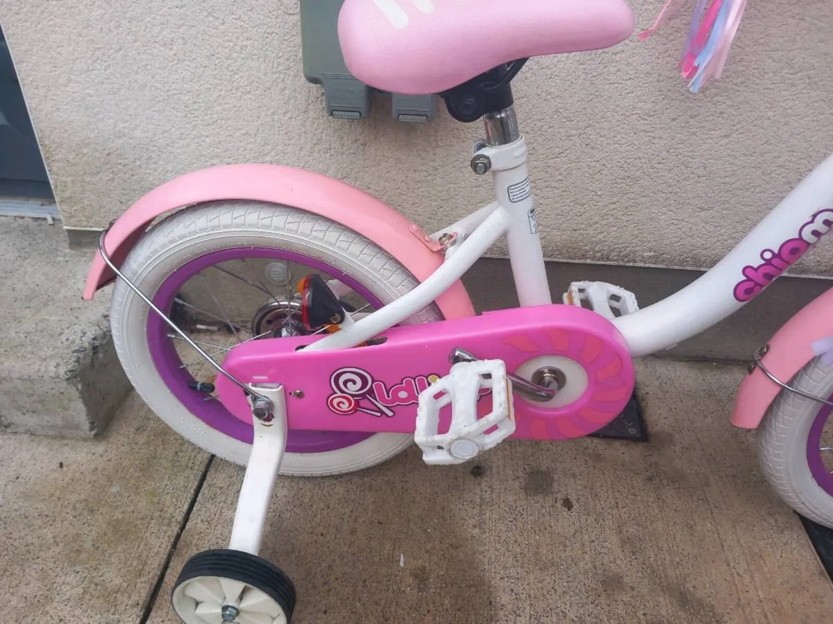 Chipmunk Kids bike size 14 inch wheels - Image 3
