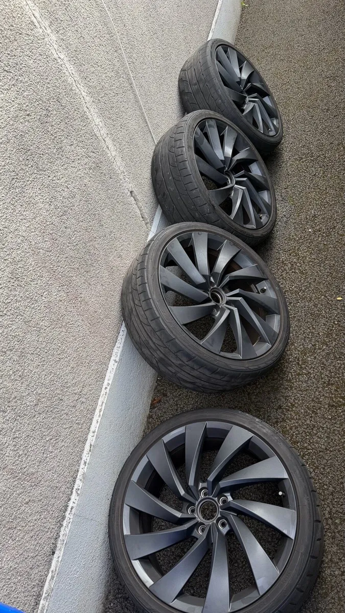 Genuine VW 5x112 Alloys - Image 1