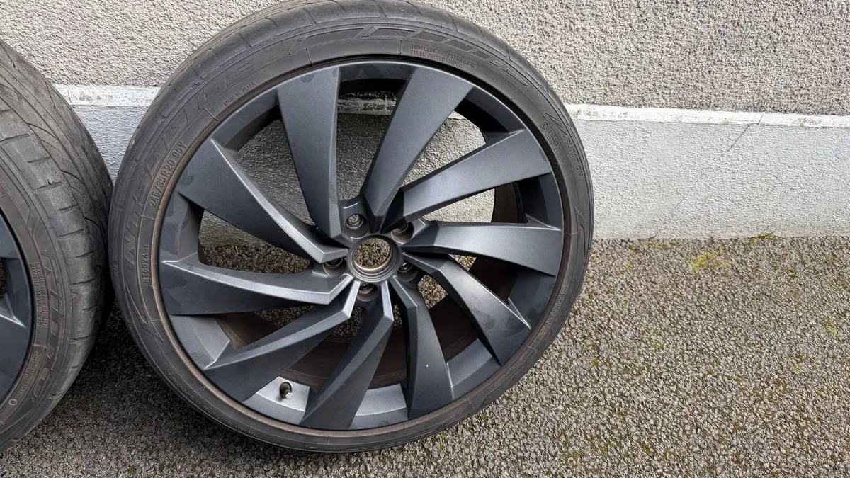 Genuine VW 5x112 Alloys - Image 3