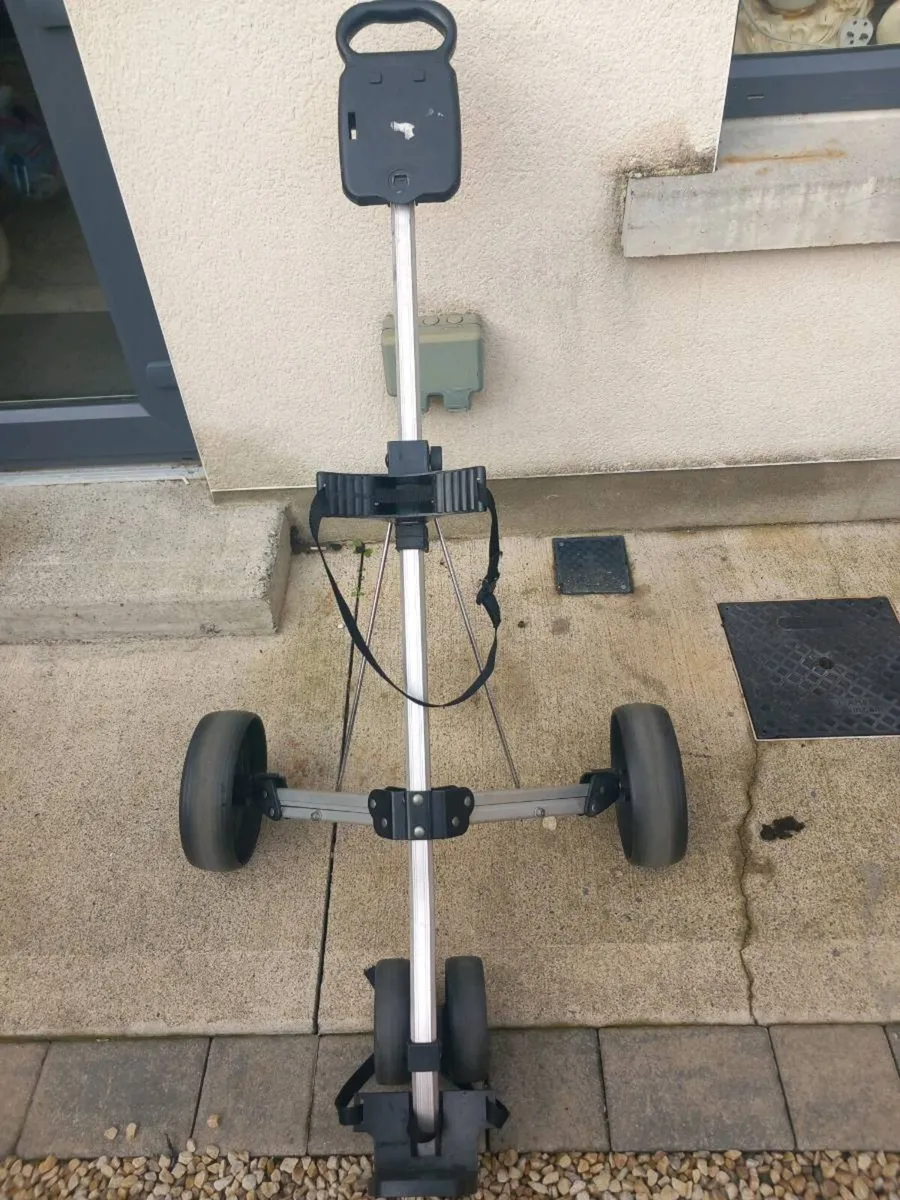 Spalding 3 wheels golf trolley - Image 4