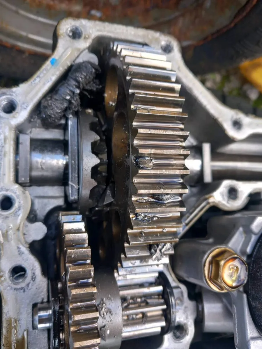 Westermann yard scraper transmission repairs - Image 4