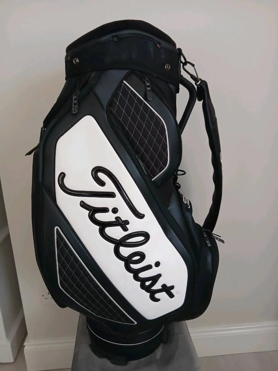 Titleist tour midi golf bag - Image 1
