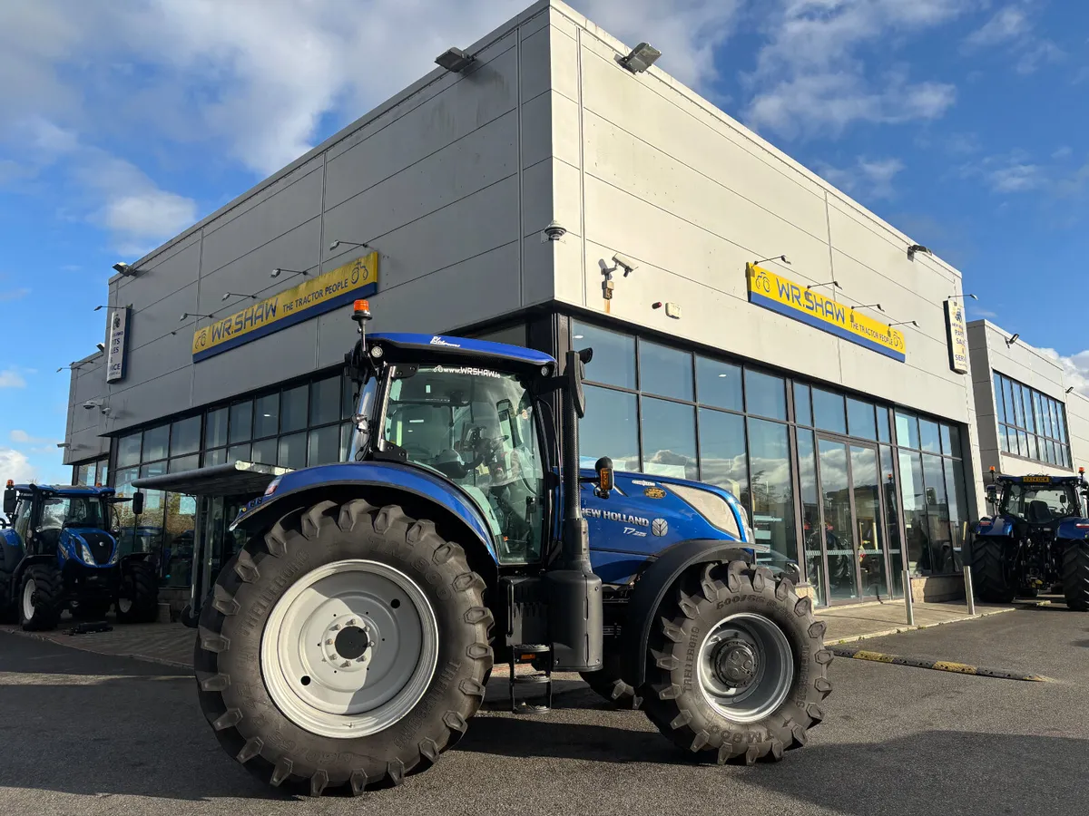 New Holland T7.225 Blue Power-1492hrs - Image 3