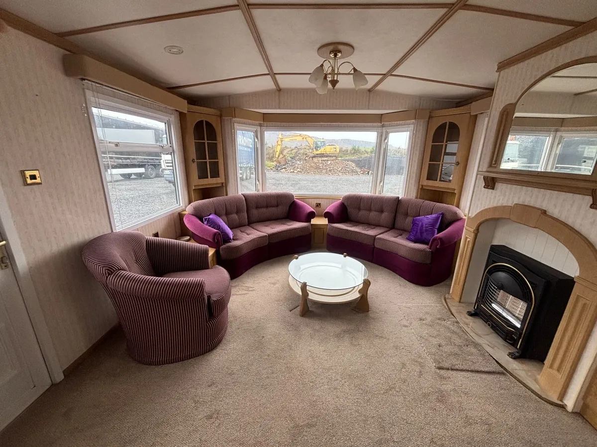 37X12 Oakwood, 2 Bed D/G & C/H, Free Delivery - Image 2