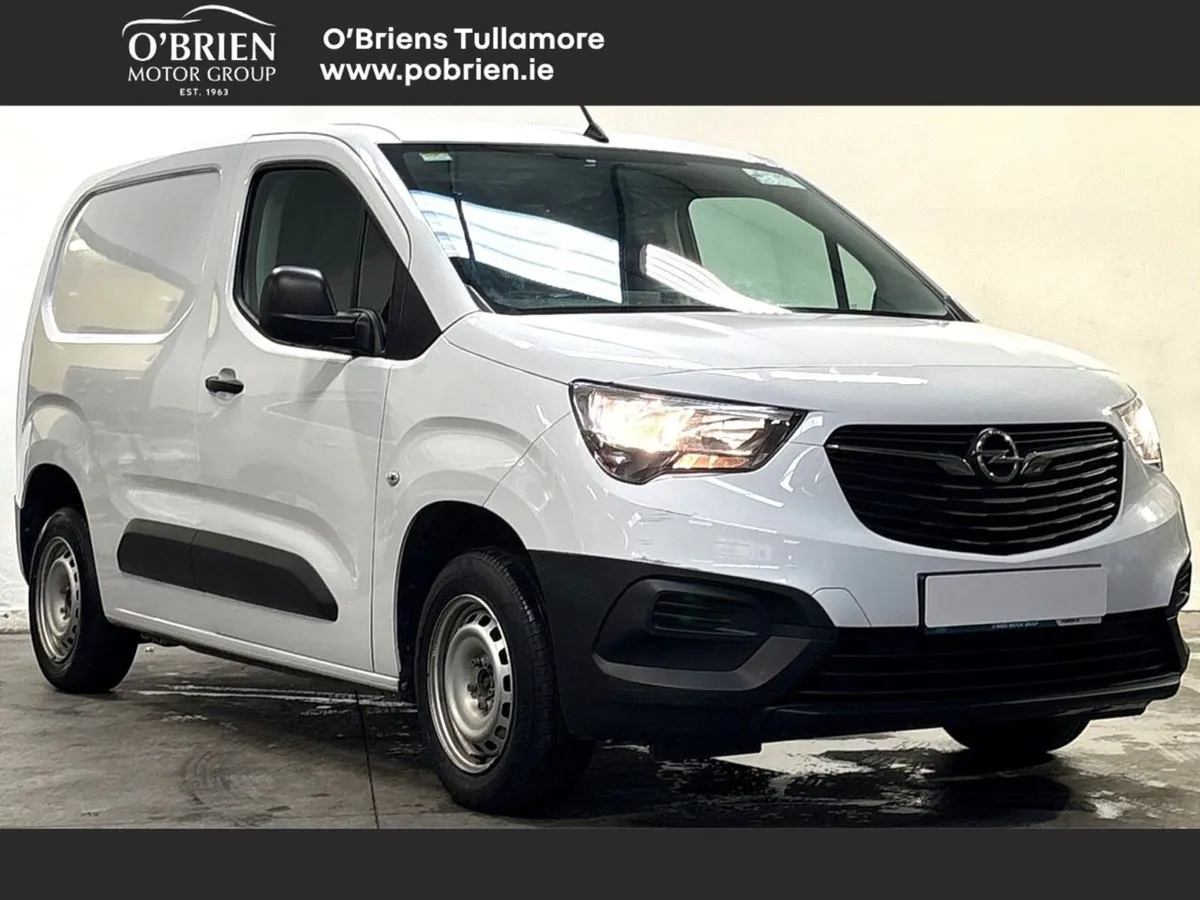 Opel Combo KOMFORT L1H1-1.5 100BHP  D 3D - Image 1