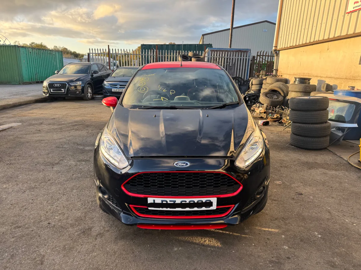 2016 FORD FIESTA ST LINE 140HP ECOBOOST BREAKING - Image 2