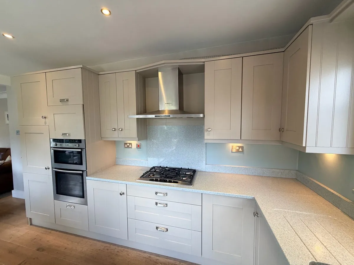 Full kitchen - Image 4