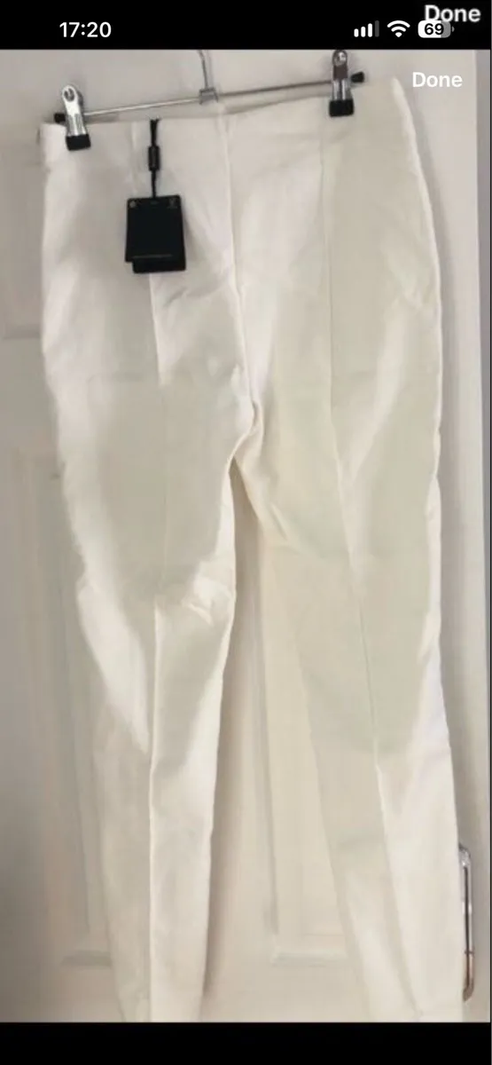 Ladies BNWT designer trousers size 10 €40 - Image 1