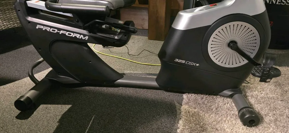 Recumbent exercise bike - Image 3